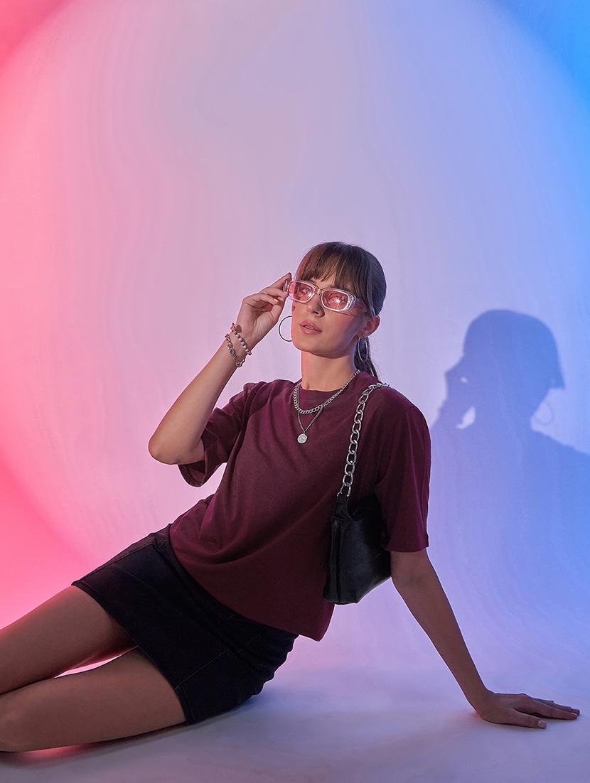 women solid short sleeve oversized t-shirt - 21946811 - Standard Image - 3