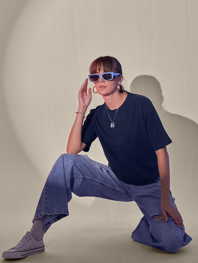women solid short sleeve oversized t-shirt - 21946813 - Standard Image - 3