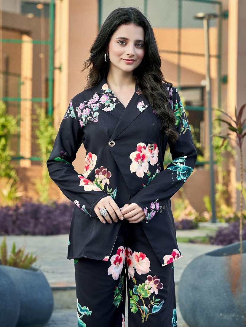 women floral print blazer and trouser co-ord set - 21947664 - Standard Image - 3