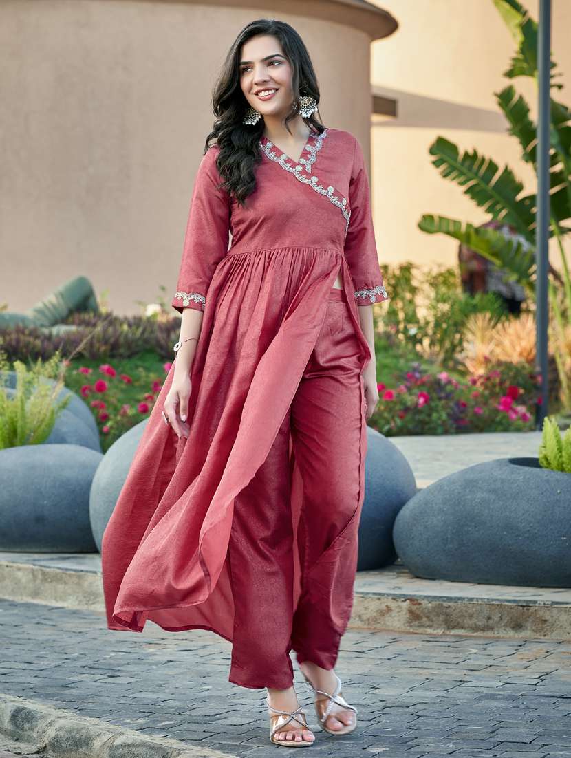 women three quarter sleeve kurta pant set - 21947855 - Standard Image - 3