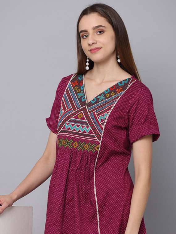 women embroidered short sleeve a-line ethnic dress - 21947867 -  Standard Image - 3