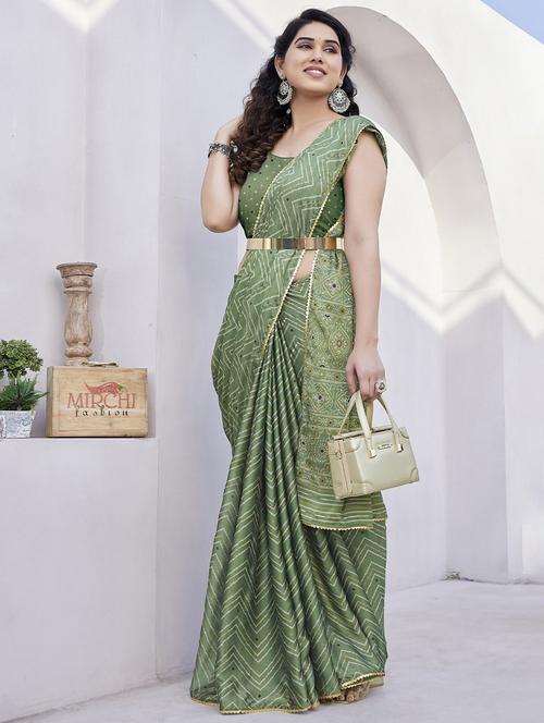 women green chevron printed saree with blouse - 21947870 -  Standard Image - 0