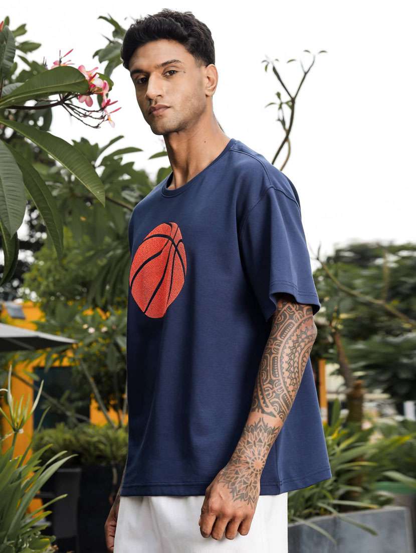 men chest print round neck regular fit t-shirt - 21947884 -  Standard Image - 3