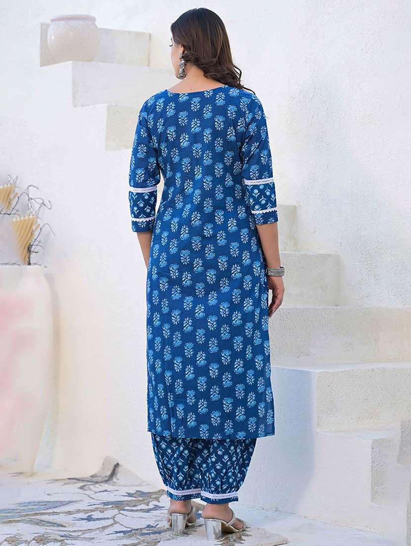 women three quarter sleeve kurta salwar with dupatta set - 21947955 -  Standard Image - 3