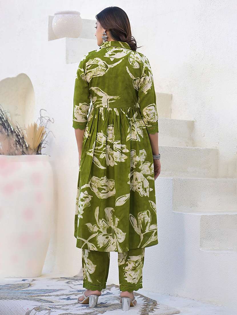 women three quarter sleeve kurta pant with dupatta set - 21947956 -  Standard Image - 3