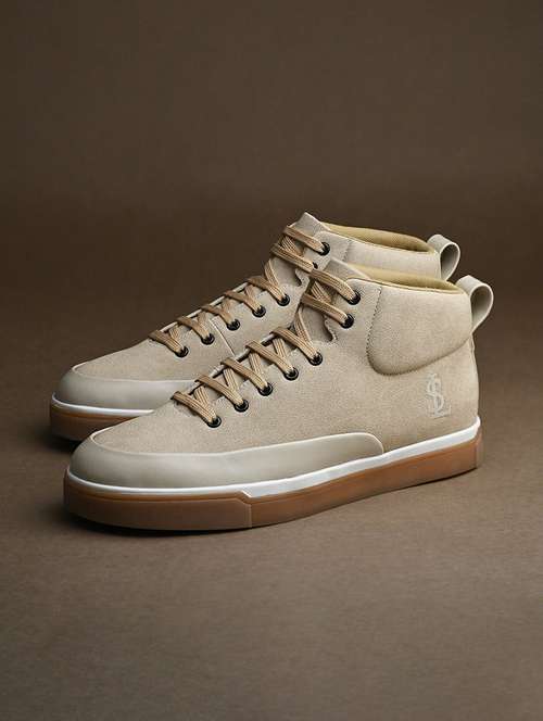 men beige lace up high ankle sneaker