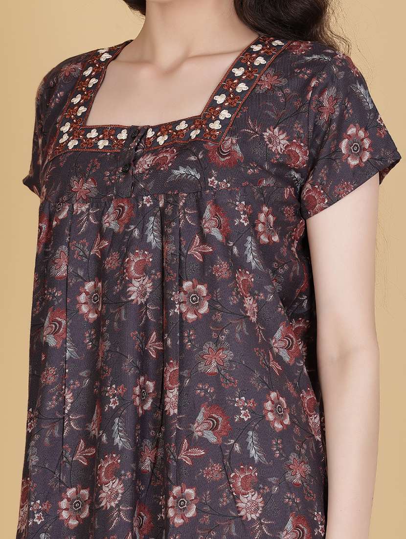 women printed short sleeve nighty - 21948023 -  Standard Image - 5