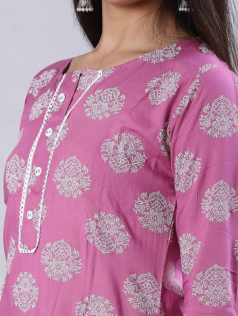 women printed three quarter sleeve straight kurta - 21948157 -  Standard Image - 5