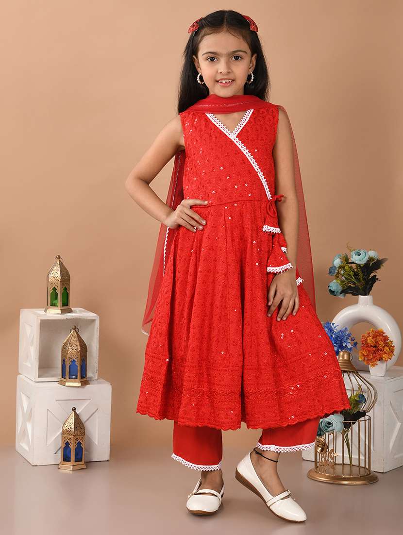 girls embroidered kurta and pant with dupatta 