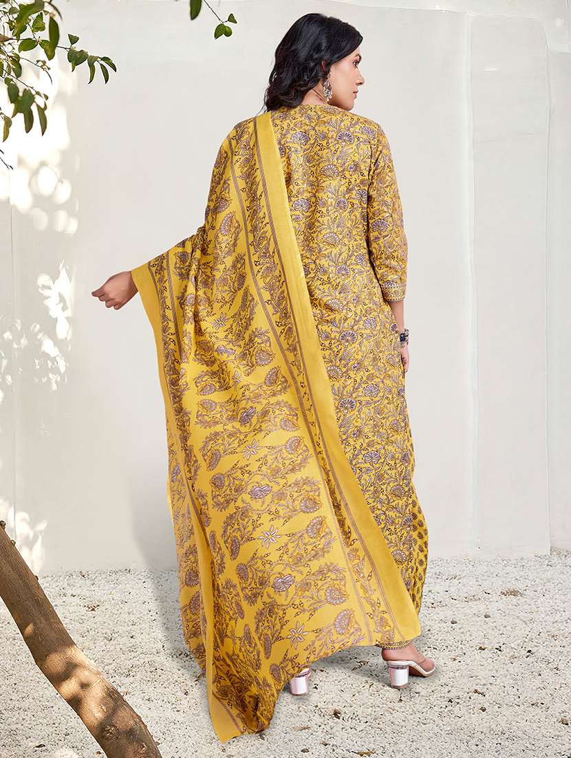 women three quarter sleeve kurta salwar with dupatta set - 21948530 -  Standard Image - 5