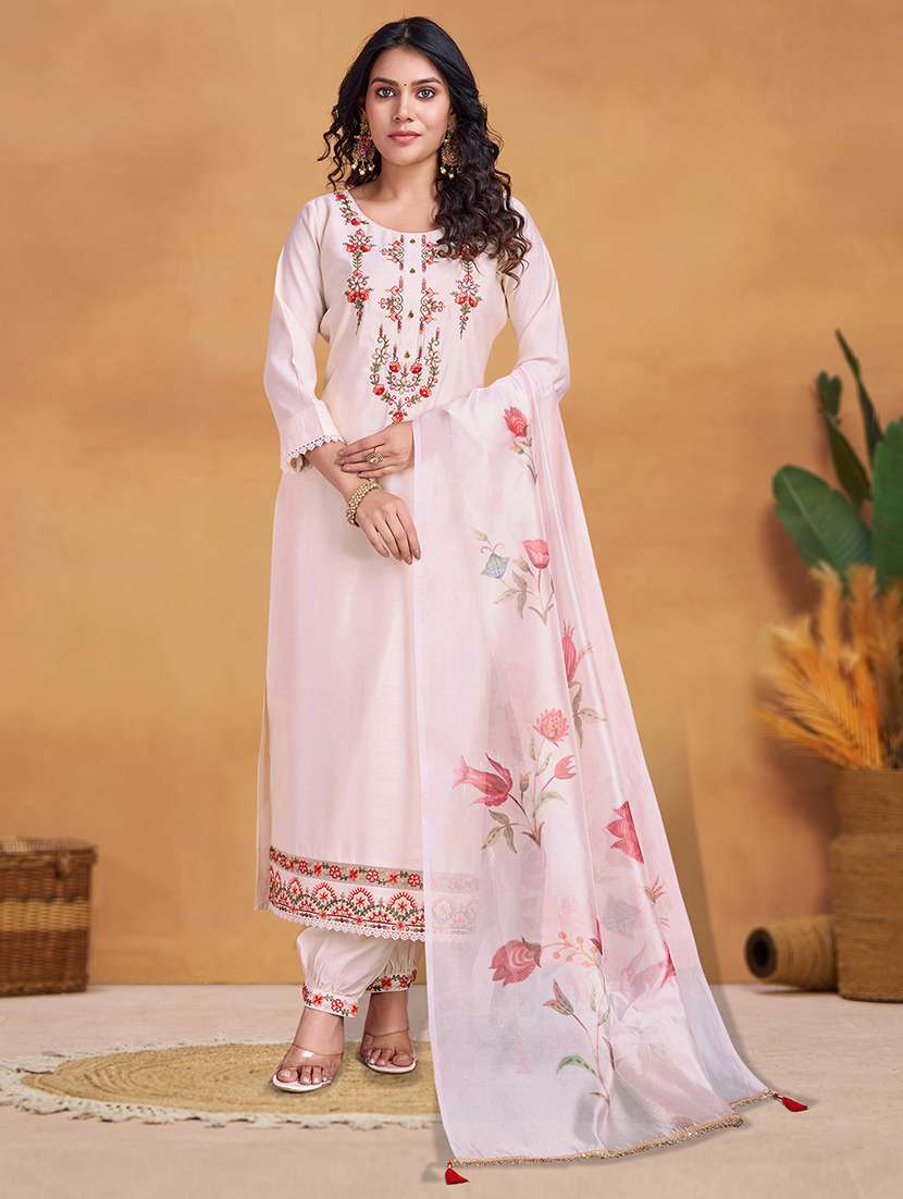 women three quarter sleeve kurta salwar with dupatta set - 21948537 -  Zoom Image - 0