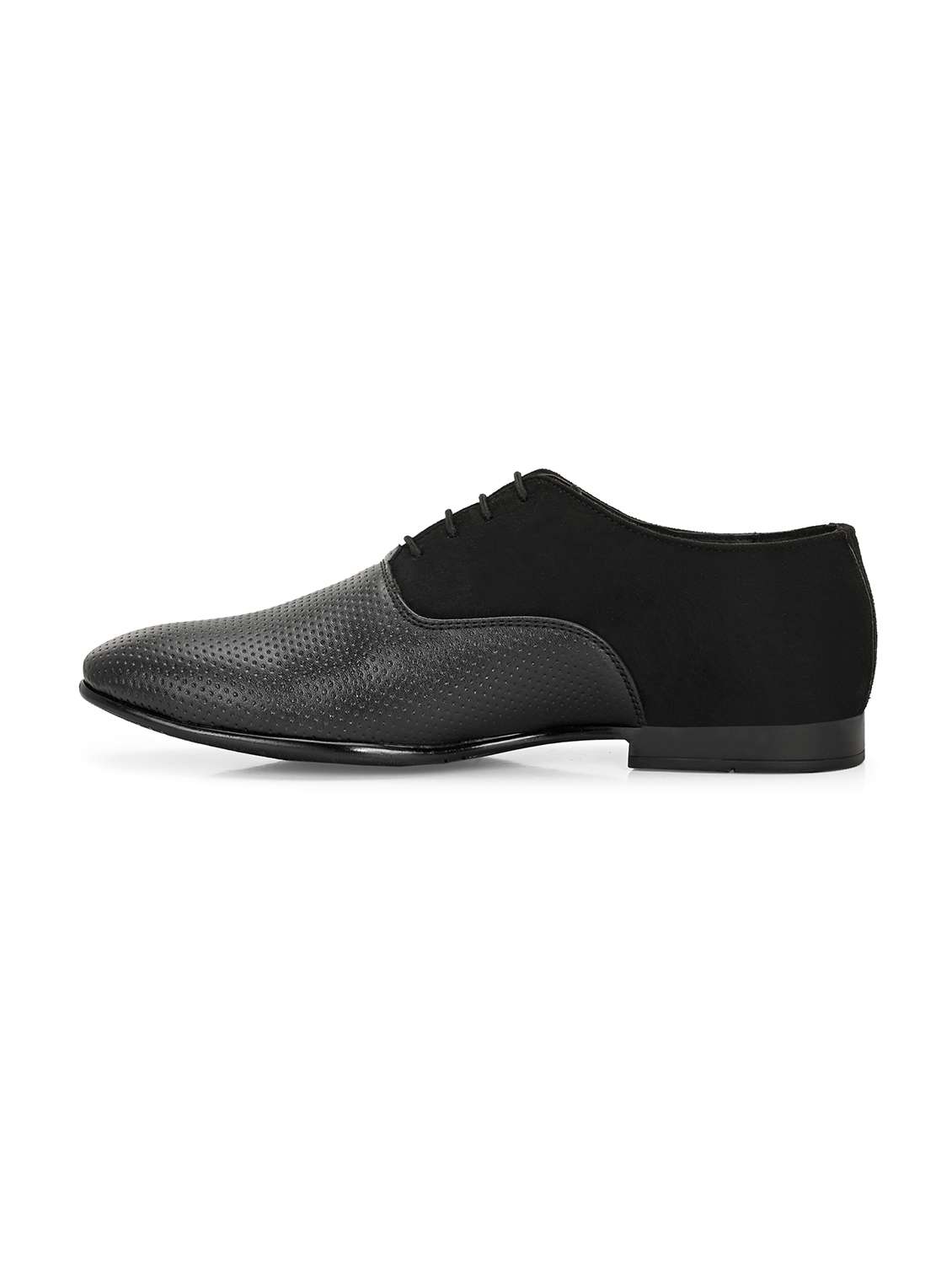 men black lace-up oxford - 21948588 - Standard Image - 3