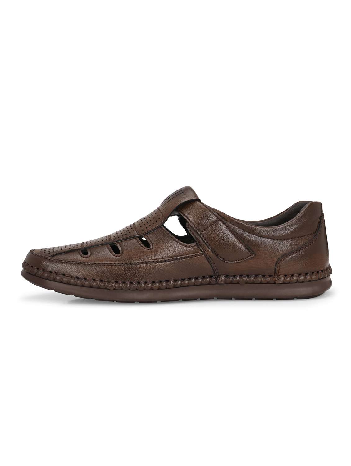 men brown fisherman sandal - 21948610 -  Standard Image - 3