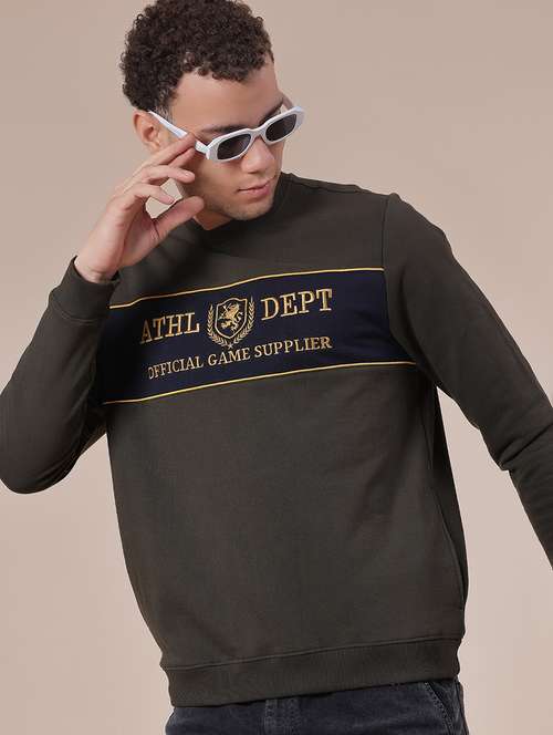 men chest print long sleeve sweatshirt - 21948737 -  Standard Image - 0