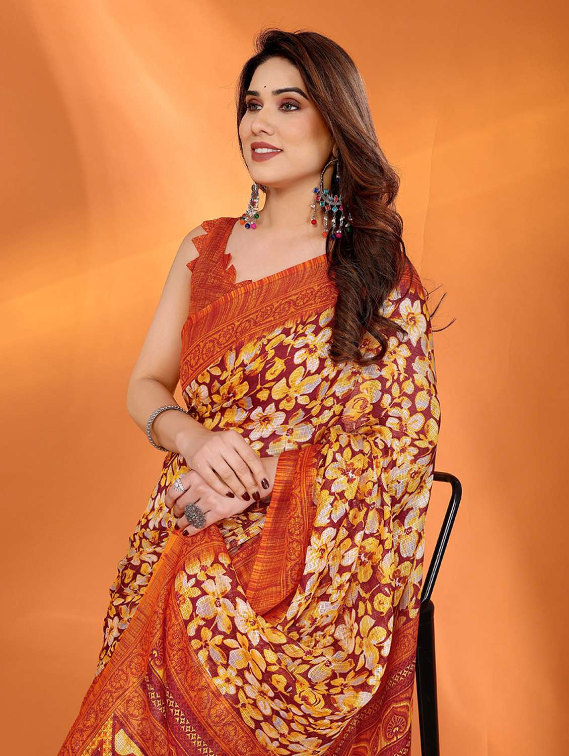 women printed casual wear saree with blouse - 21949169 -  Standard Image - 3
