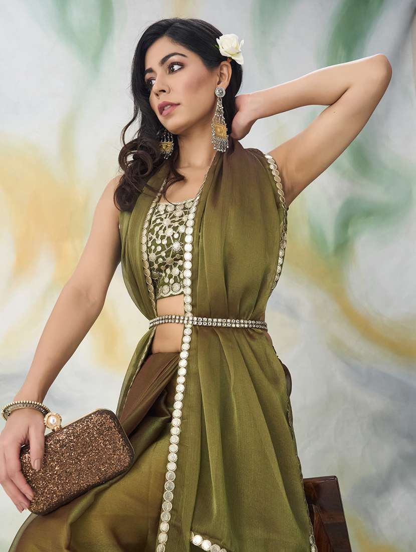 women solid plain saree with blouse - 21949593 - Standard Image - 5