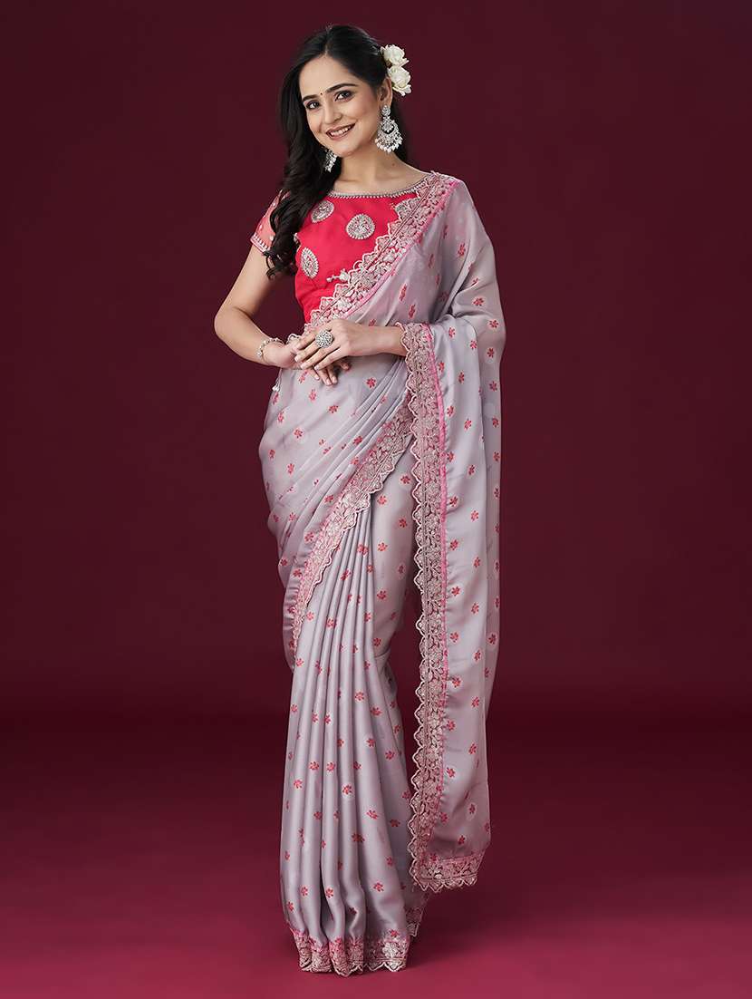 women floral printed bordered saree with blouse
