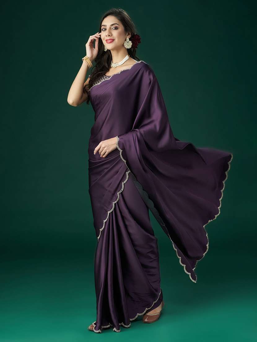women solid embellished bordered saree with blouse - 21949768 -  Standard Image - 3