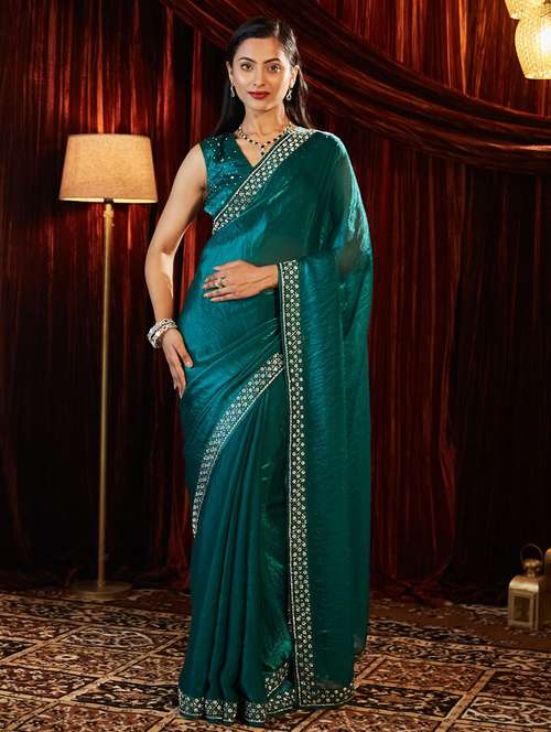 women solid with bordered saree with blouse - 21949786 - Standard Image - 0