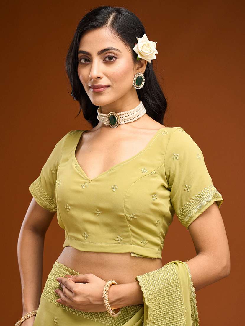 women solid with work embroidered saree with blouse - 21949857 -  Standard Image - 3