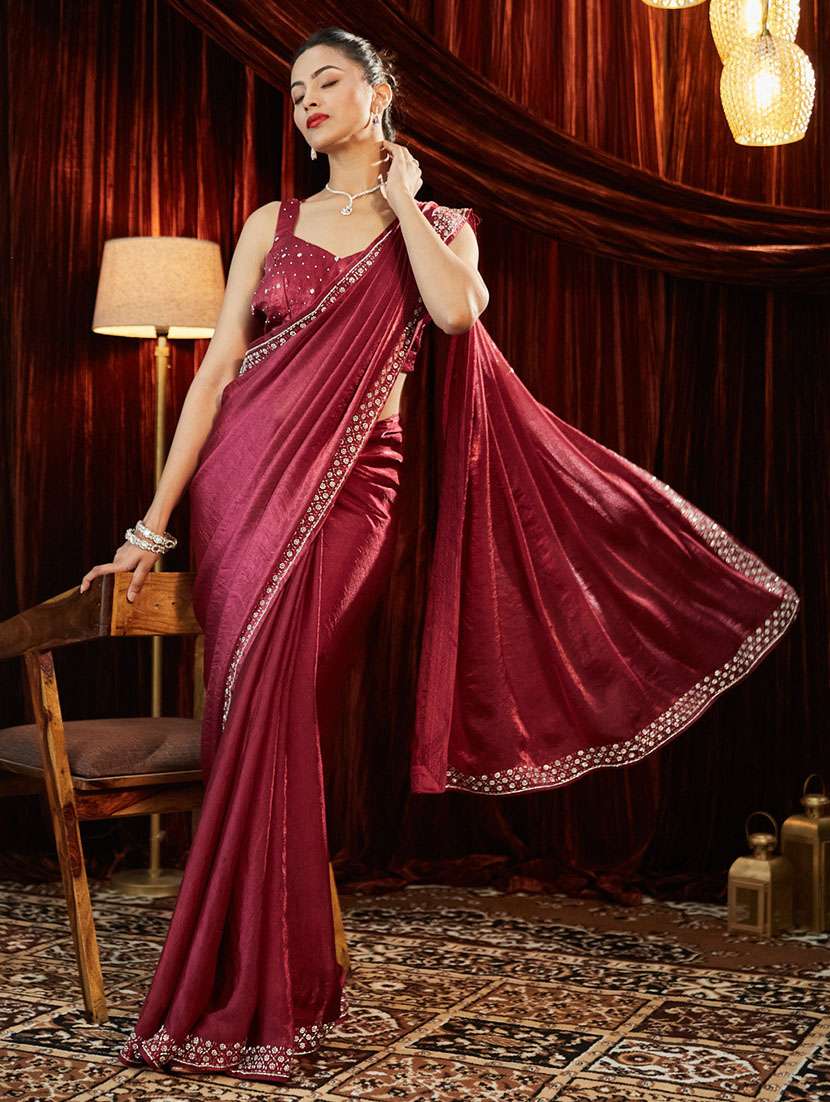 women solid with bordered saree with blouse - 21949869 -  Zoom Image - 0