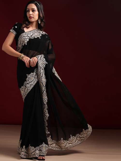 women solid with bordered saree with blouse - 21949938 - Standard Image - 0