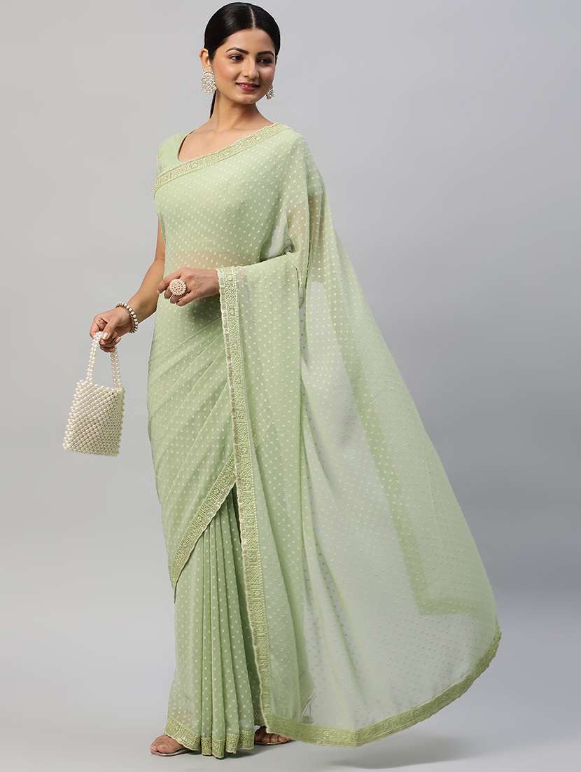 women self design bordered saree with blouse - 21949942 - Zoom Image - 0