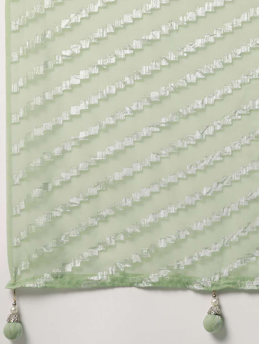 women solid with work embroidered saree with blouse - 21949944 -  Standard Image - 5