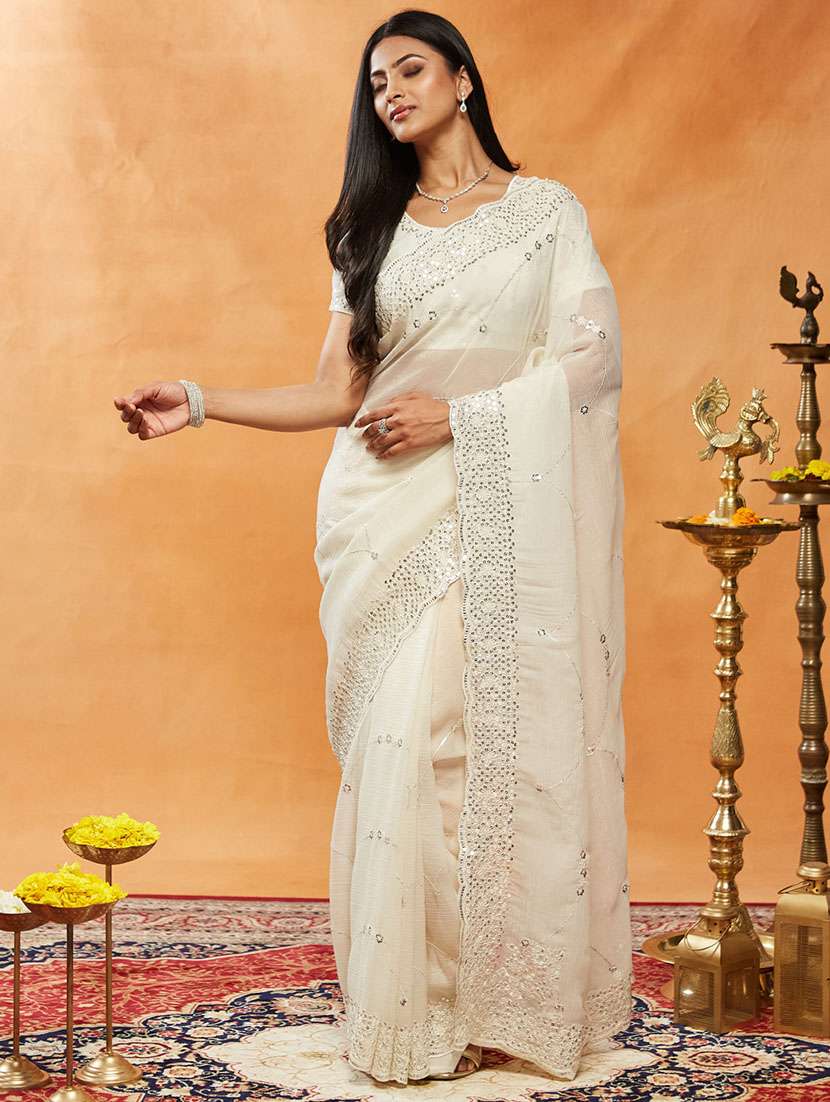 women solid with work embroidered saree with blouse - 21949969 - Zoom Image - 0