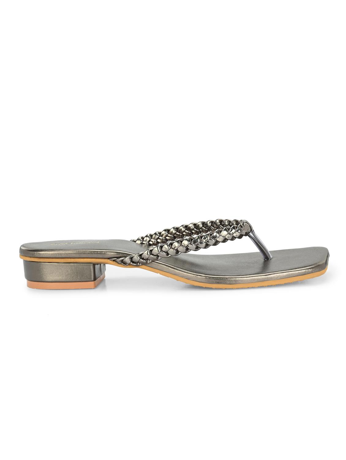 women grey toe separator sandal - 21950265 - Standard Image - 3