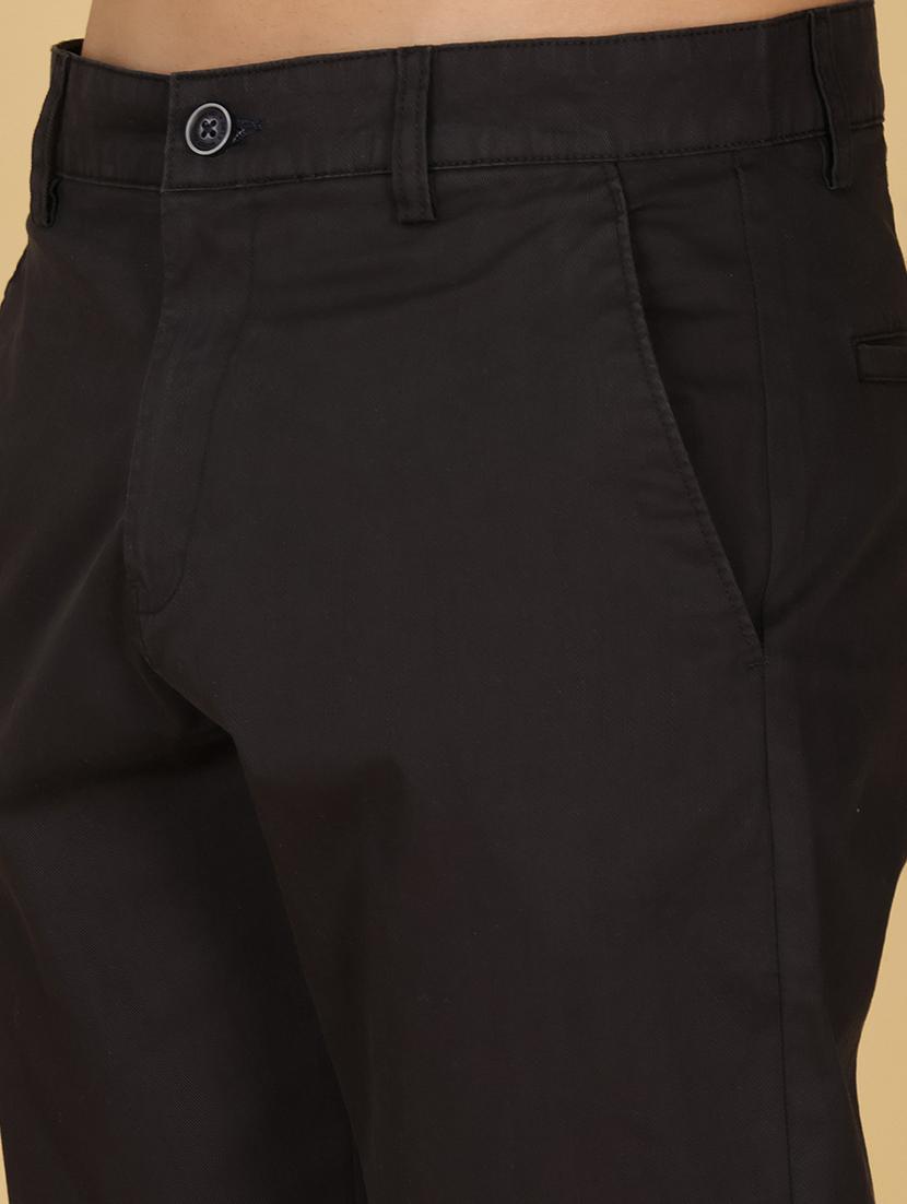 men solid mid rise straight fit chinos - 21951350 - Standard Image - 5
