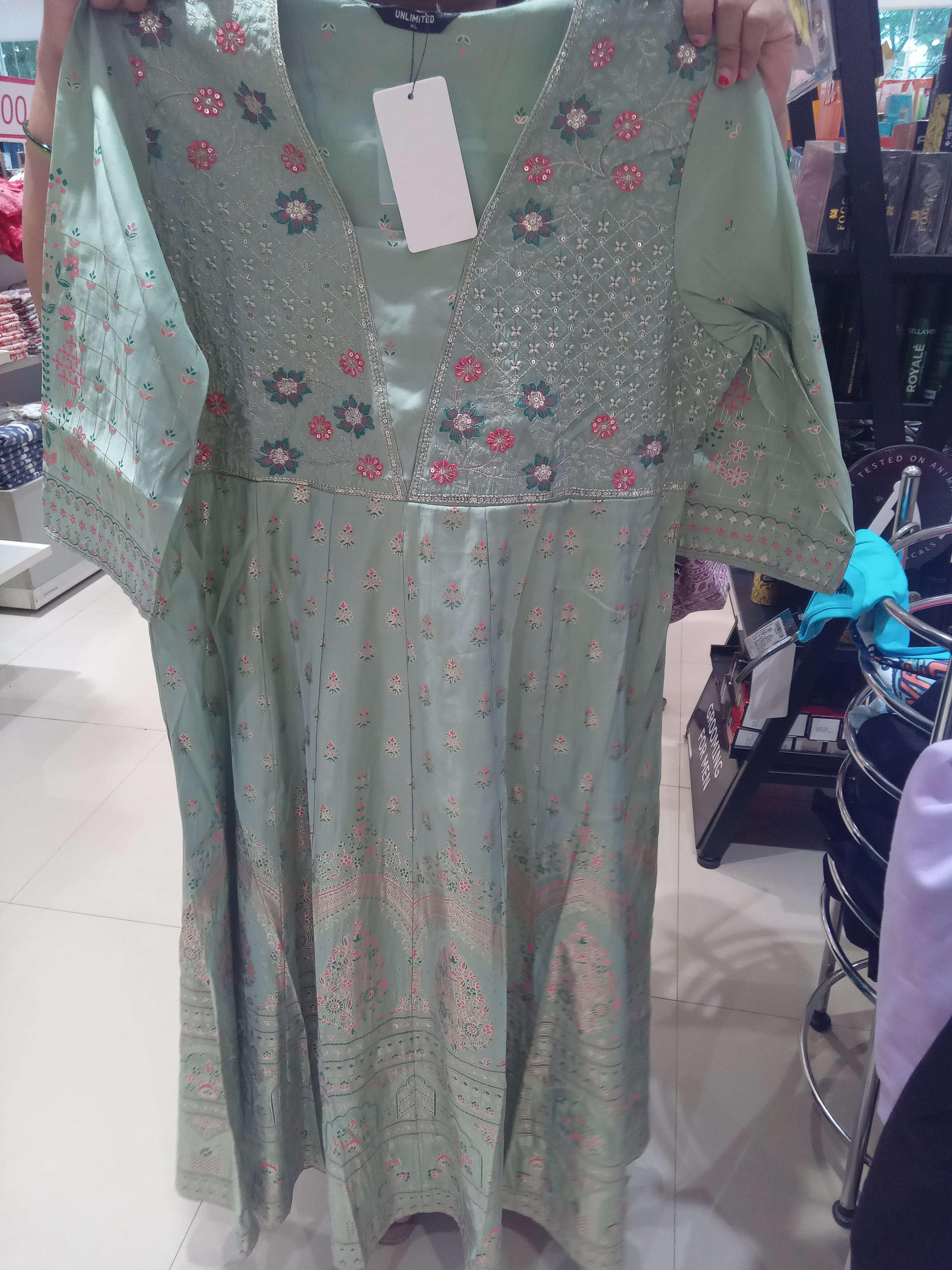 light green poly viscose kurta - 21951376 - Zoom Image - 0