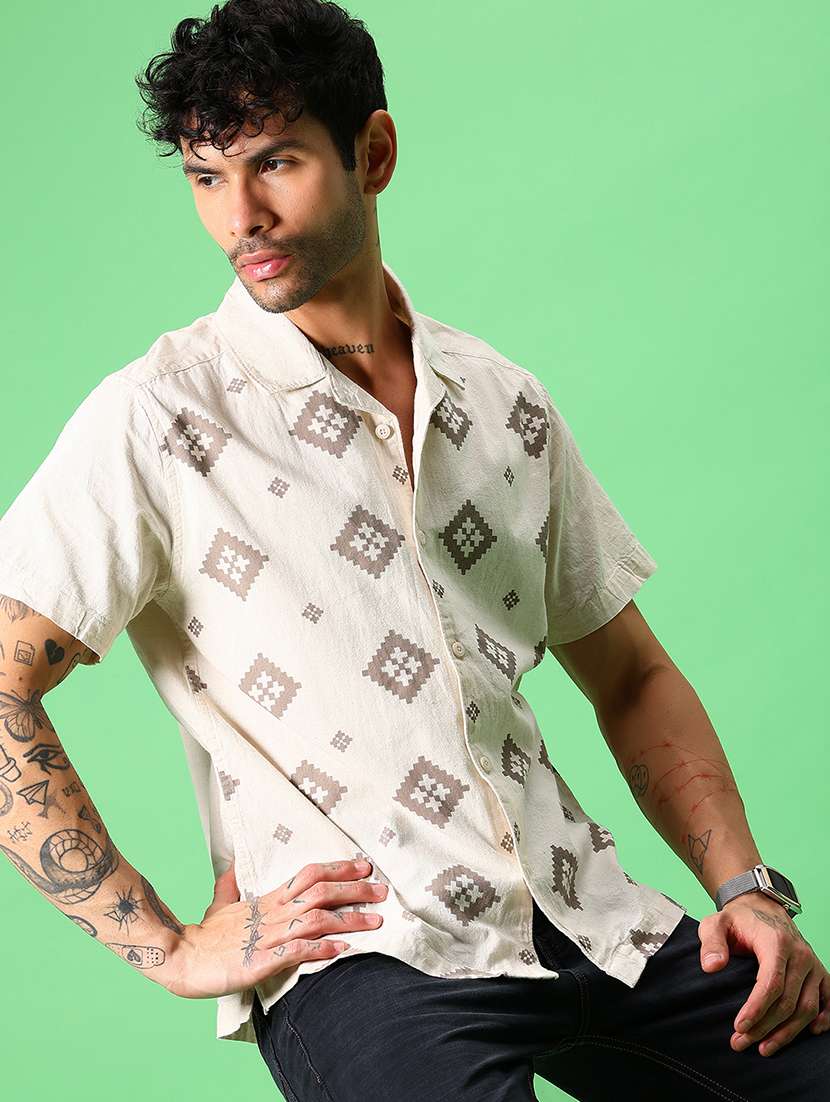 men geometric printed short sleeve casual shirt