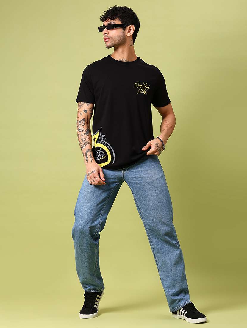 men placement print short sleeve regular fit t-shirt - 21951661 - Standard Image - 3