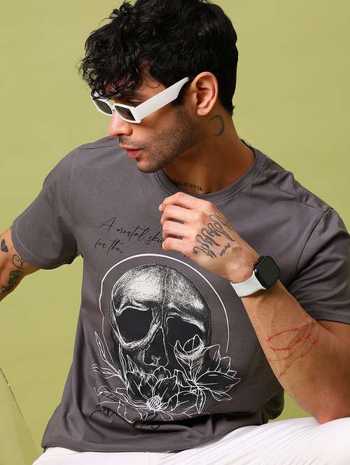 men front print round neck regular fit t-shirt - 21951685 - Standard Image - 0