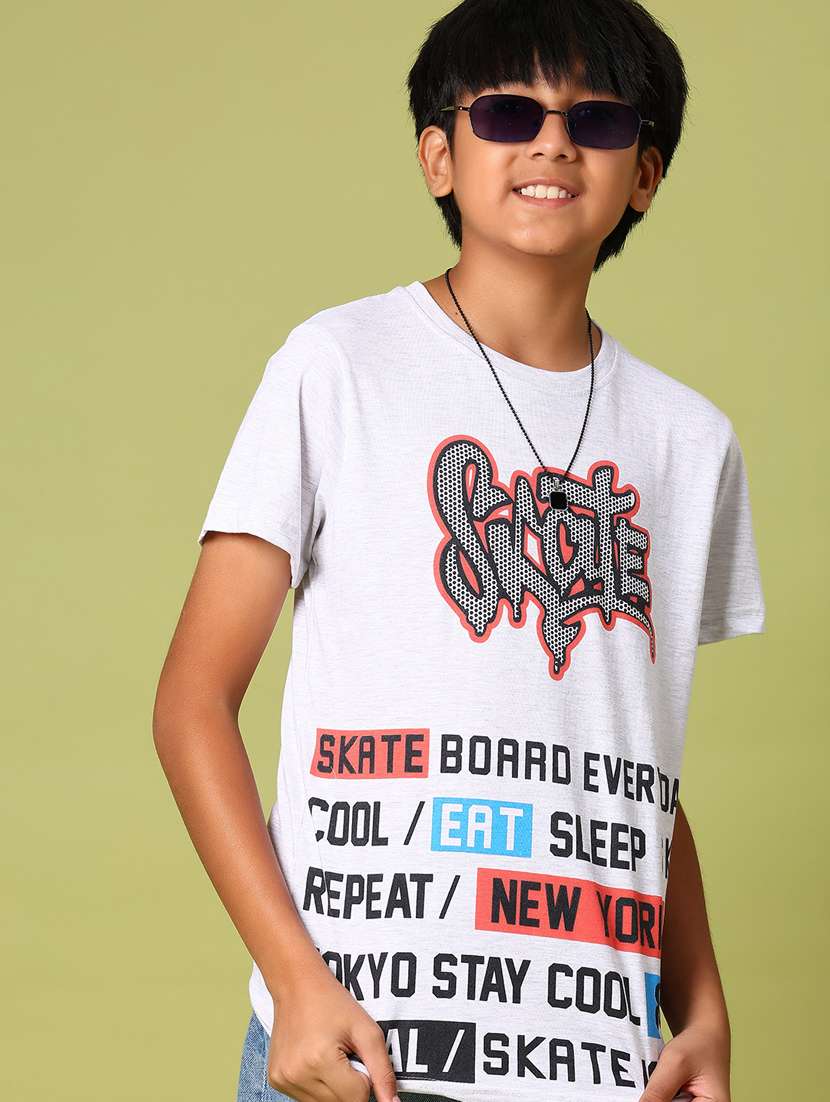 boys front print round neck t-shirt