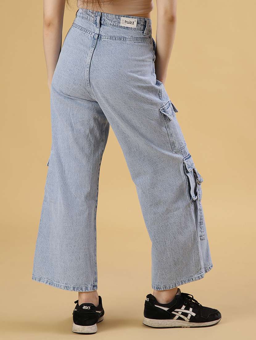 women solid mid rise regular fit cargo - 21951890 -  Standard Image - 3