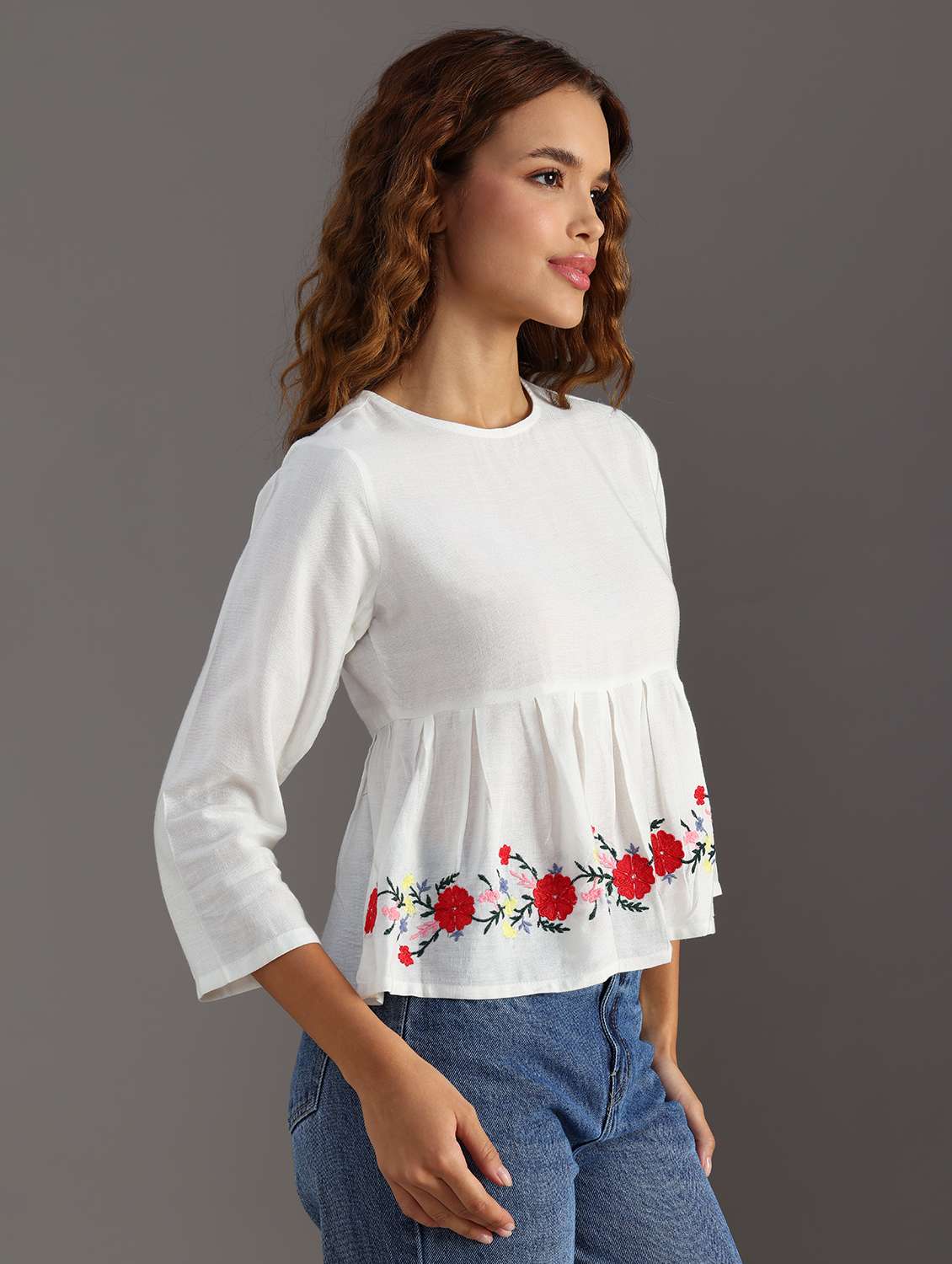 women white embroidered flared top - 21952073 - Standard Image - 3