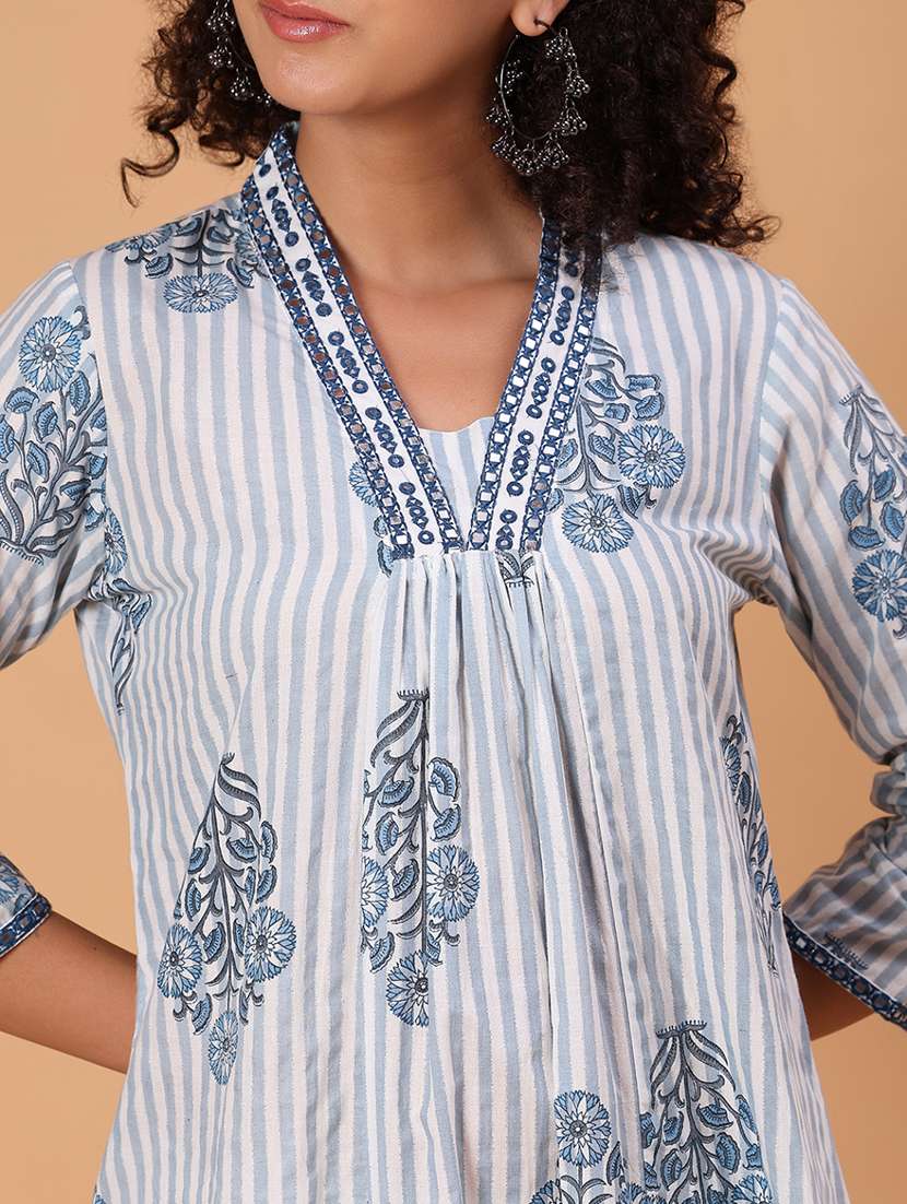 women printed three quartar sleeve a-line kurta - 21952075 -  Standard Image - 5