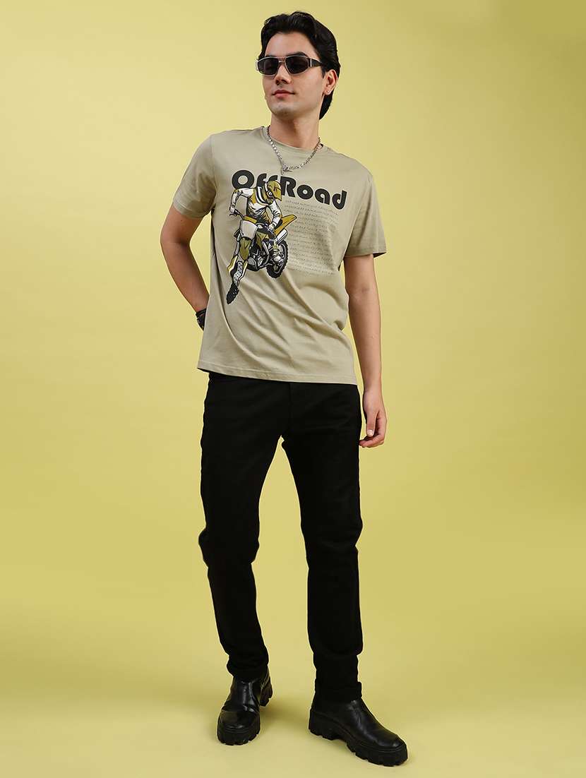 men front print round neck regular fit t-shirt - 21952379 - Standard Image - 3