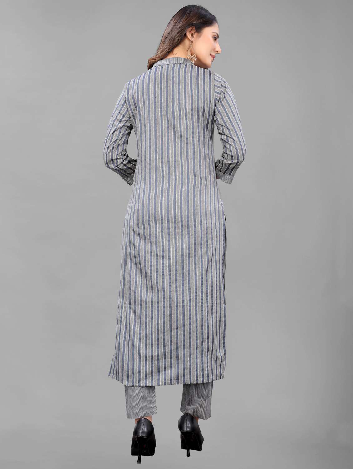 women three quarter sleeve kurta pant set - 21954061 -  Standard Image - 3