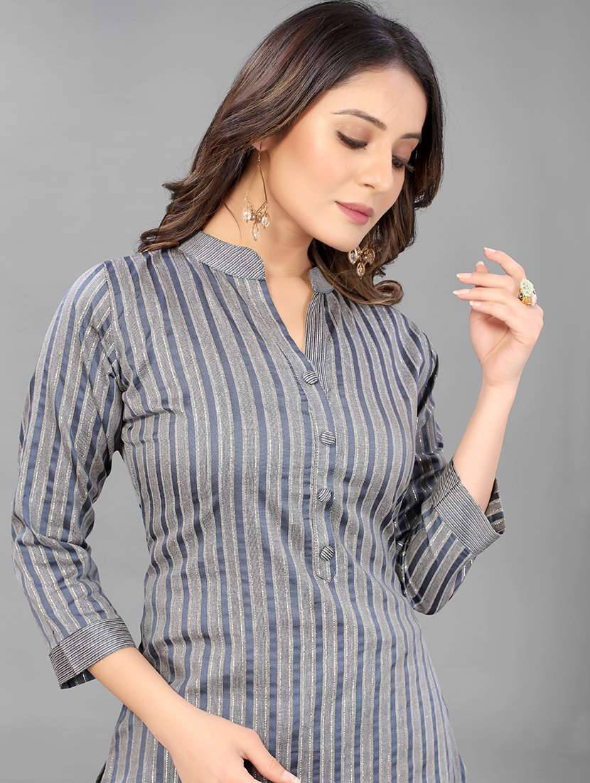 women three quarter sleeve kurta pant set - 21954061 -  Standard Image - 5