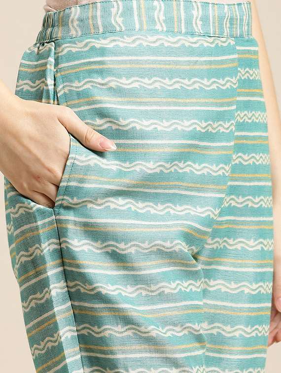 women three quarter sleeve kurta pant set - 21954120 -  Standard Image - 5