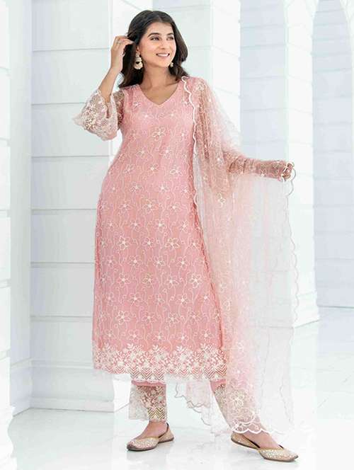women three quarter sleeve kurta pant with dupatta set - 21954139 - Standard Image - 0