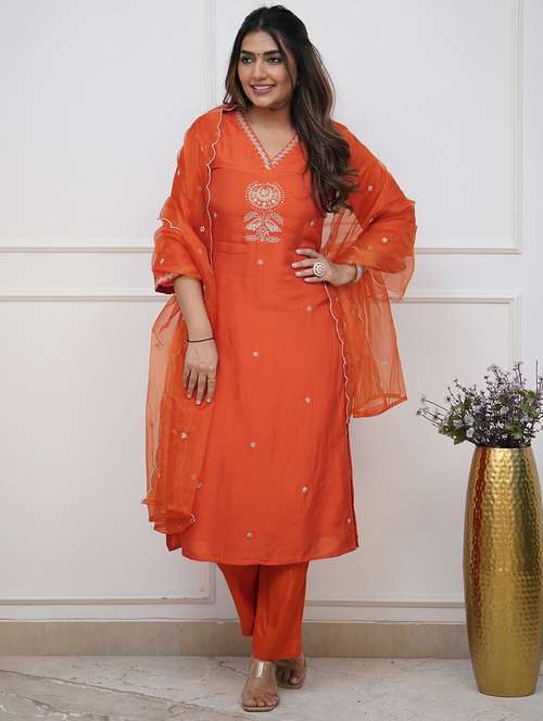 women three quarter sleeve kurta pant with dupatta set - 21954153 -  Standard Image - 0
