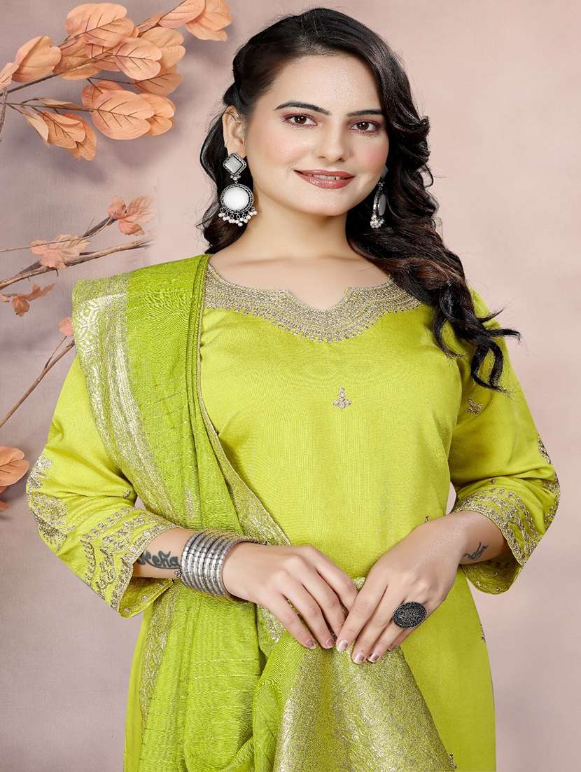 women three quarter sleeve kurta pant with dupatta set - 21954167 - Standard Image - 5