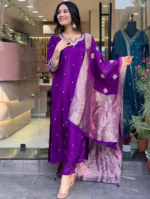 women three quarter sleeve kurta pant with dupatta set - 21954168 - Standard Image - 0