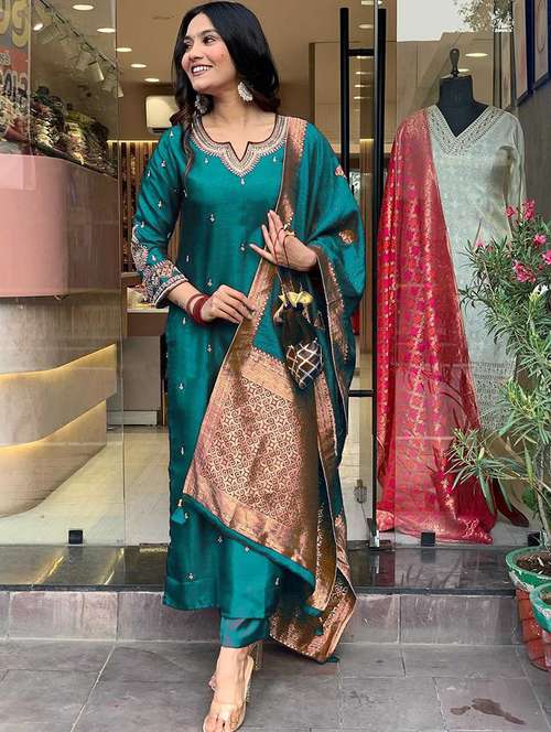 women three quarter sleeve kurta pant with dupatta set - 21954169 -  Standard Image - 0