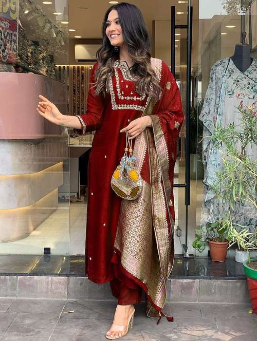 women three quarter sleeve kurta pant with dupatta set - 21954173 - Standard Image - 0