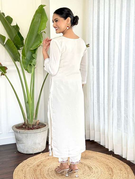 women three quarter sleeve kurta pant with dupatta set - 21954181 - Standard Image - 3